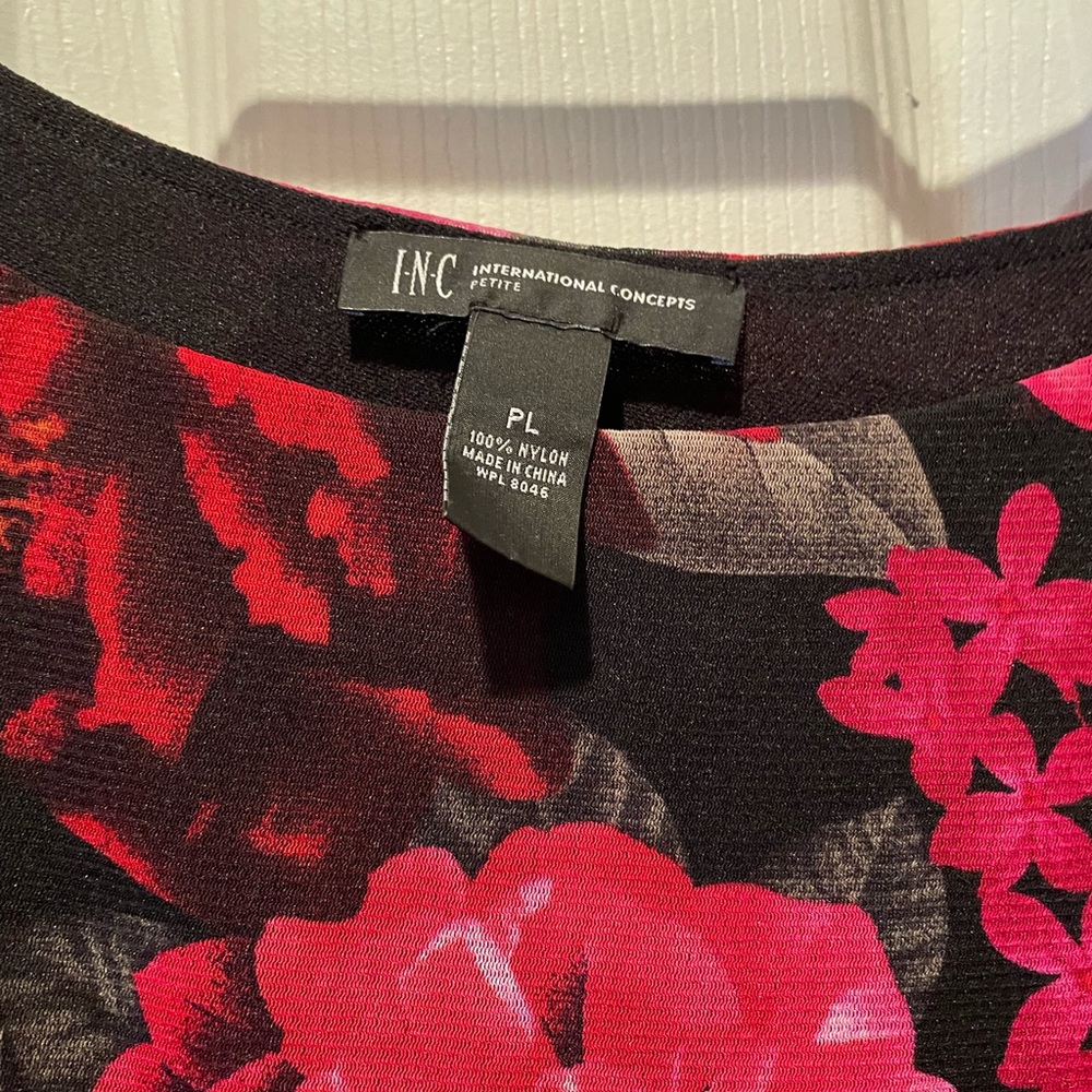 Cold shoulder floral shirt - Picture 3 of 5